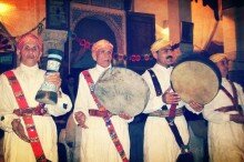 Extinction-Threatens-Traditional-Musical-Instruments-Industry-And-Folk-Groups-in-Moroccan.jpg