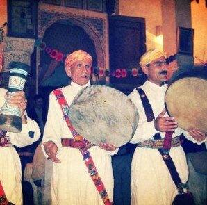 Extinction-Threatens-Traditional-Musical-Instruments-Industry-And-Folk-Groups-in-Moroccan.jpg